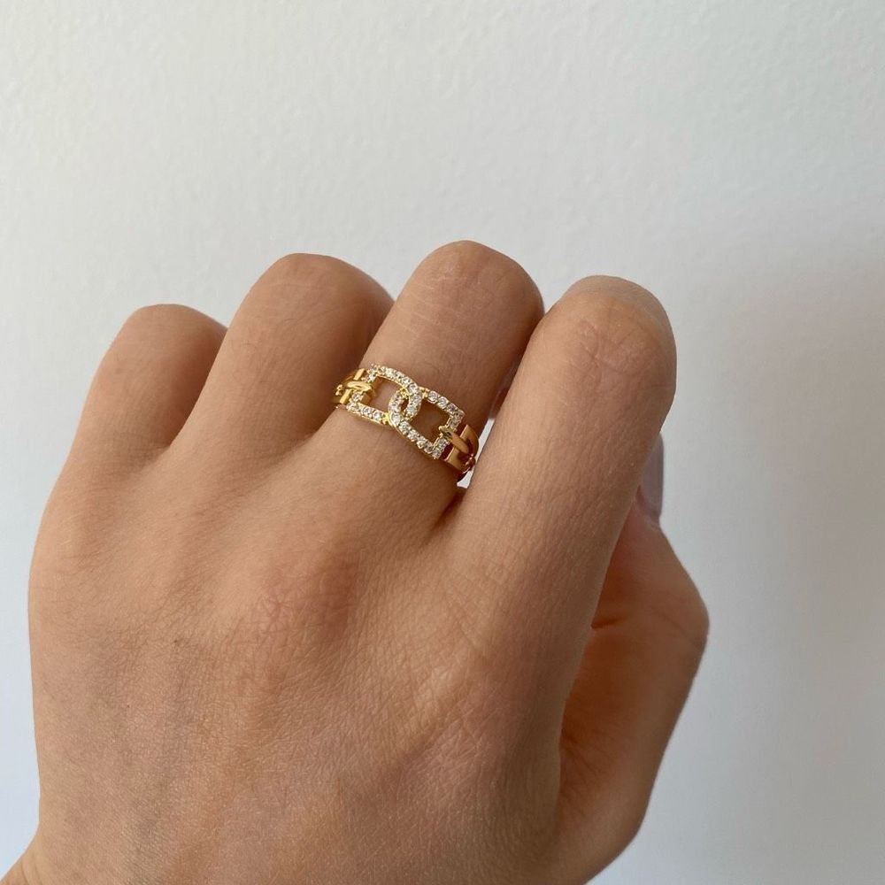 18K Gold Plated Sician Interlock Chain Link Ring - Picture 2 of 5